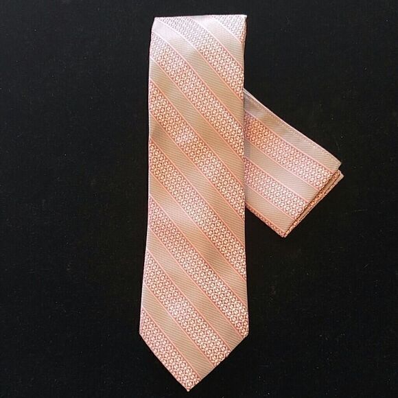 MEN'S STACY ADAMS TIE AND POCKET SQUARE SET - Picture 1 of 3